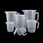 Ca Nhựa Đong Có Nắp (500ml) - Ảnh 2