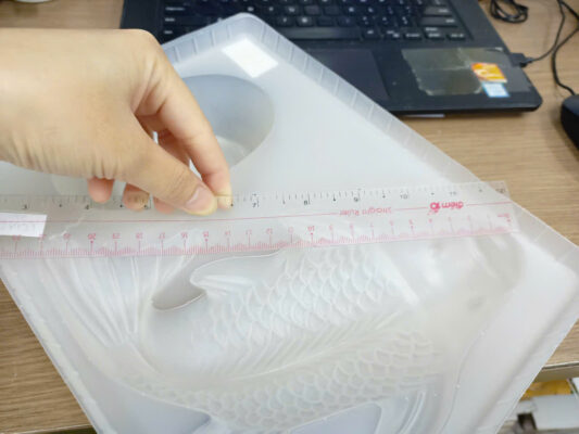 z6106172600938 567cba143655599ab660e0ea039d779a Khuôn Nhựa 1 Cá 1 Thỏi Vàng - Giao hàng 1 cái