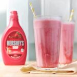 Hershey's Strawberry Syrup (623g) - Ảnh 2