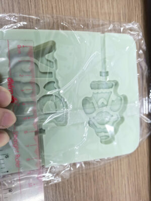 D1011 - Khuôn Silicon Baby Làm Kẹo Mút- Giao màu ngẫu nhiên 2 z6115483384514 6514859c26c756ea236210ca4f6e8803 D1011 - Khuôn Silicon Baby Làm Kẹo Mút- Giao màu ngẫu nhiên