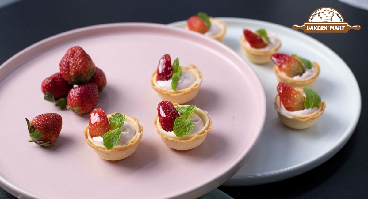 Strawberry Tiramisu Tart