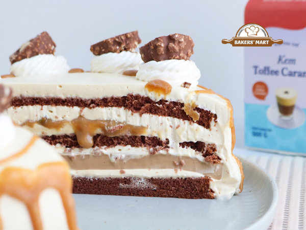 Cách làm Caramel Pistachio Cake thơm béo, đậm đà hương vị 3 Caramel Pistachio Cake