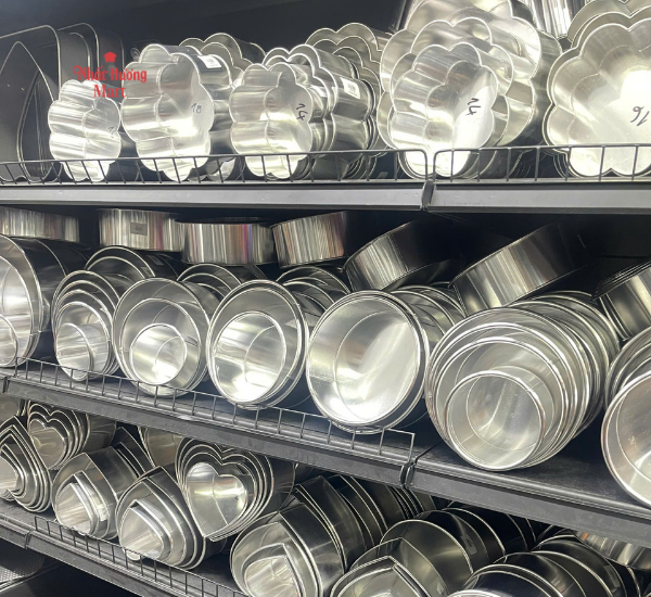 Top 5 khuôn làm bánh cho người mới bắt đầu dễ dùng, dễ tìm mua