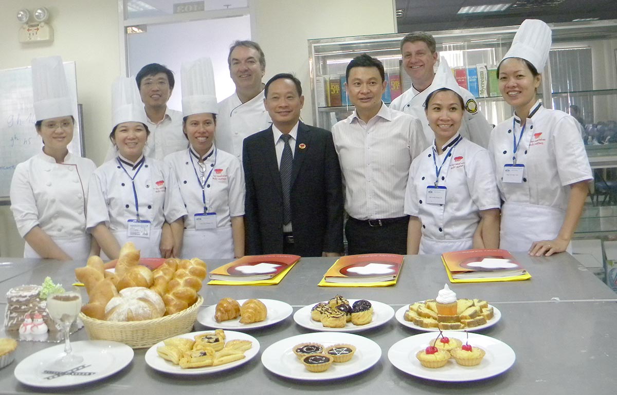 Học Làm Bánh lấy chứng chỉ Quốc Tế của Úc